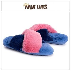 MUK Luks Slippers Raspberry Morning Glory Ultra Soft Cosy Faux Fur Memory Foam